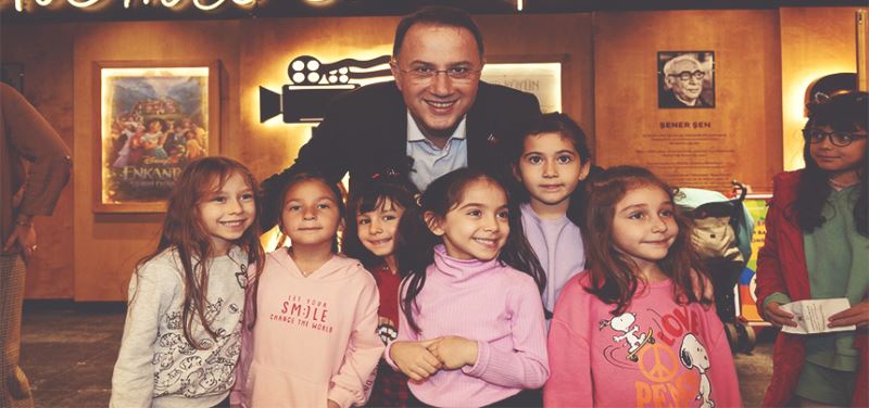 BEYLİKDÜZÜ’NDE YARIYIL ŞENLİĞİ COŞKULU BAŞLADI