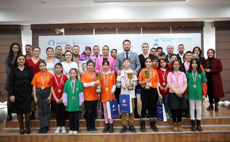 SÖMESTİR ETKİNLİKLERİ HIZ KESMİYOR