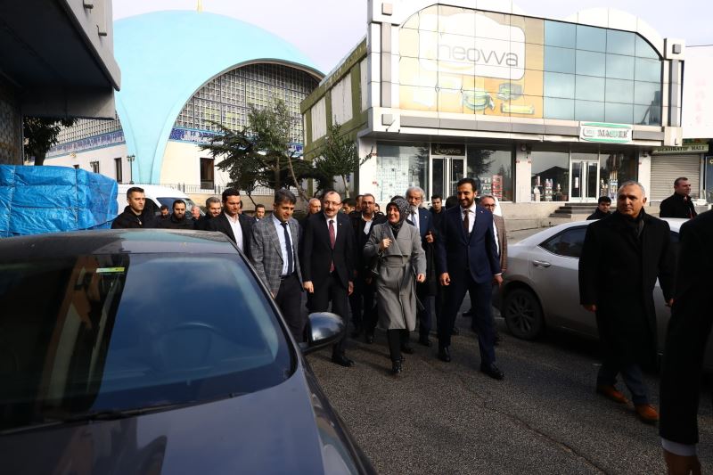 TİCARET BAKANI MEHMET MUŞ, BAĞCILARLILARLA BULUŞTU