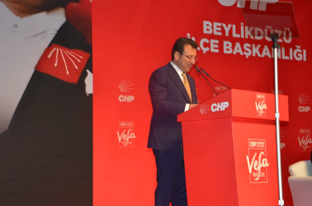 CHP BEYLİKDÜZÜ İLÇE ÖRGÜTÜ VEFA ÖDÜLLERİ GECESİ 